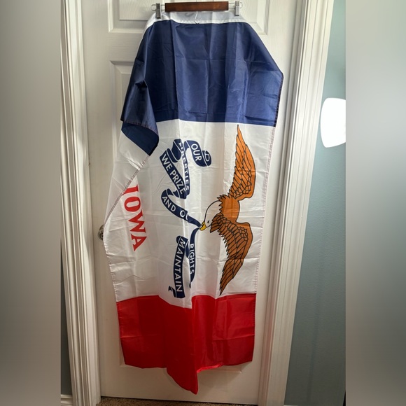 New Iowa flag - Picture 1 of 2